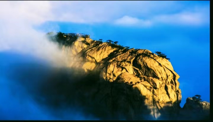 天堂寨上观云海