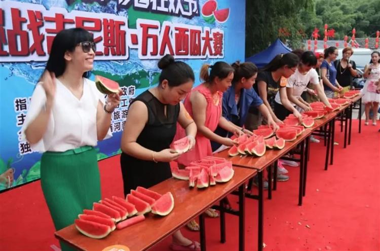 万人吃西瓜大赛本月26号正式开启！重渡沟约你来吃瓜